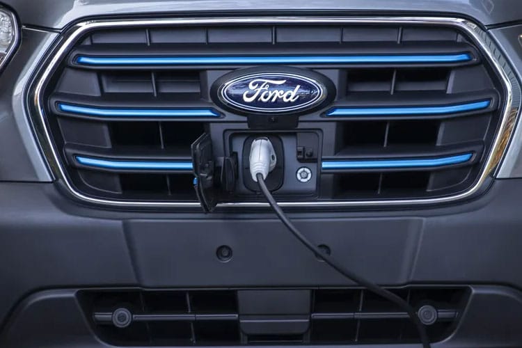 Ford Transit E-Transit 350 L2H2 68kWh 184ps Leader, Detail thumbnail