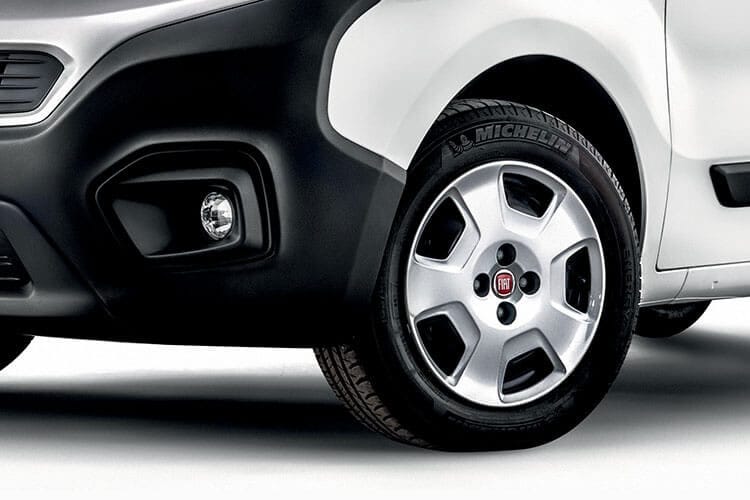 Fiat Fiorino Cargo 1.3 Multijet 80 SX, Detail thumbnail
