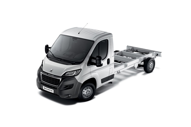 Peugeot Boxer 335 L3 CrewCab 2.2 BlueHDi 140 S